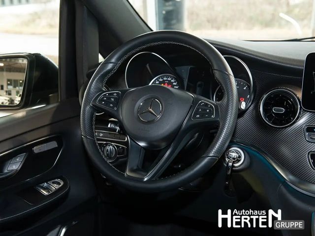 Mercedes-Benz V 300 AMG Line AVANTGARDE V 300 d