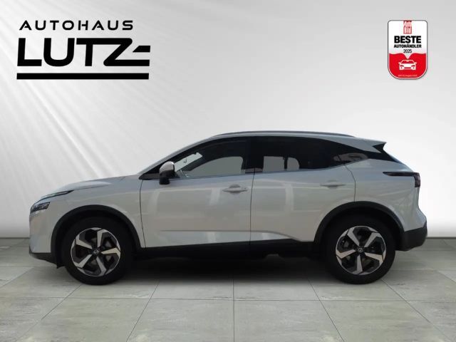 Nissan Qashqai Premiere Edition Panorama Klima ACC Navi Kamera LE