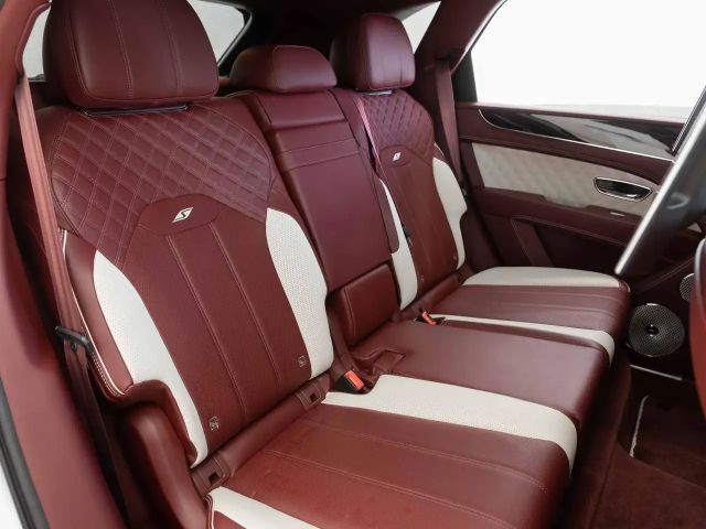 Bentley Bentayga V8