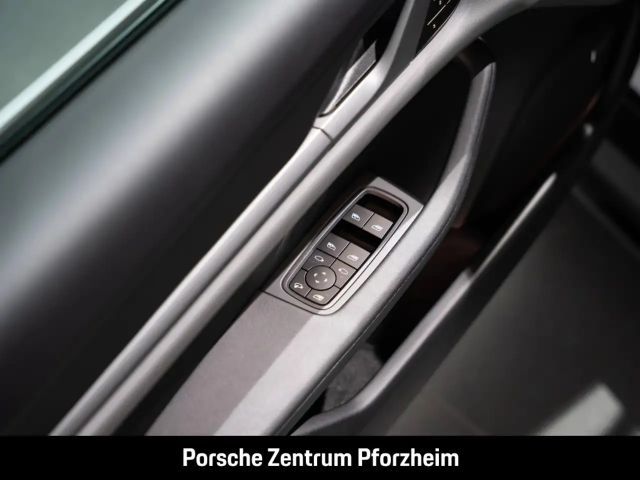 Porsche Taycan BOSE LED-Matrix Panoramadach Luftfederung