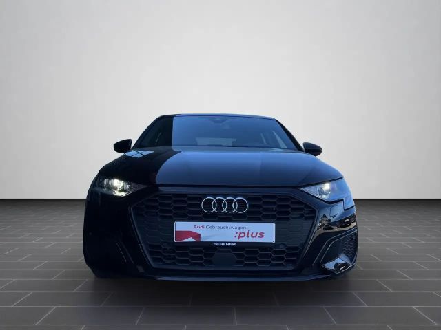 Audi A3 40 TFSI Hybride S-Tronic Sedan