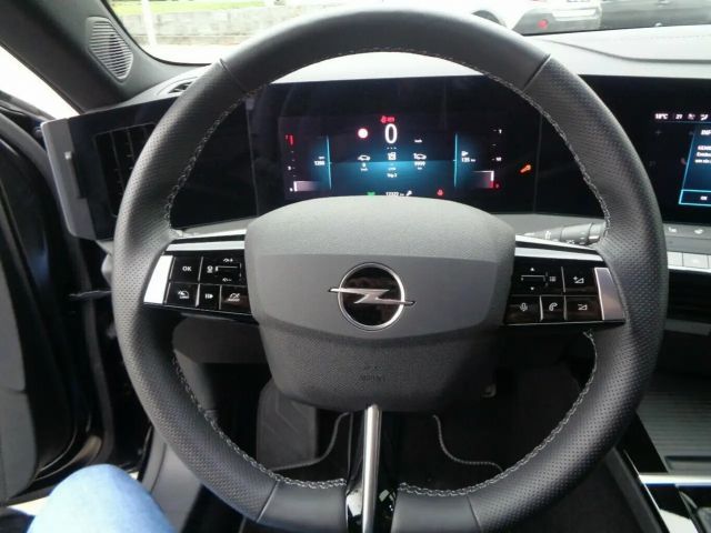 Opel Astra GS-Line Grand Sport