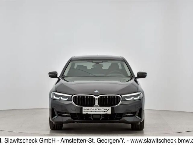 BMW 520 520d Sedan xDrive