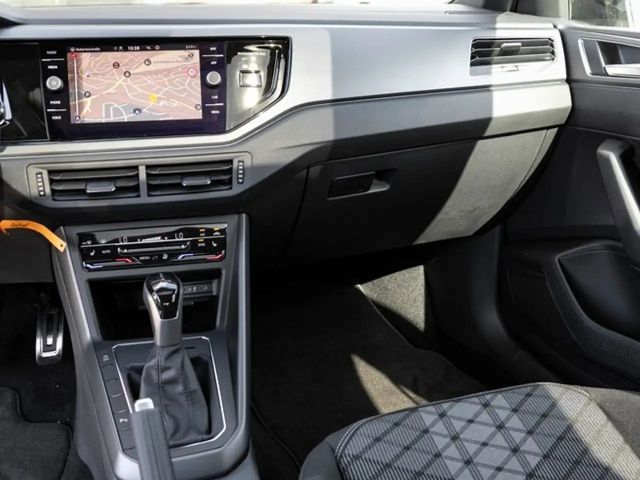 Volkswagen Taigo 1.5 TSI DSG R-Line