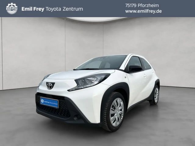 Toyota Aygo X Hatchback Play X-play