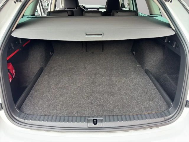Skoda Octavia Combi iV