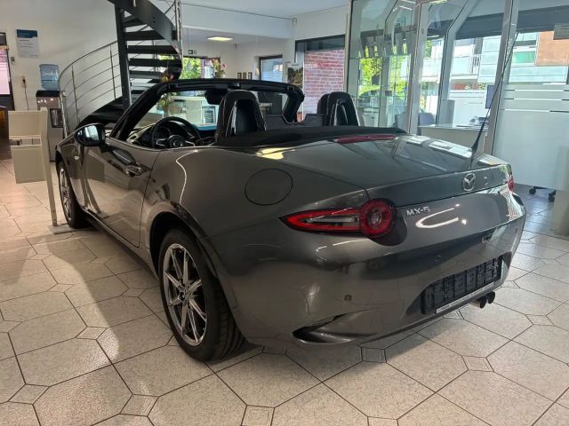 Mazda MX-5 Exclusive-line SkyActiv