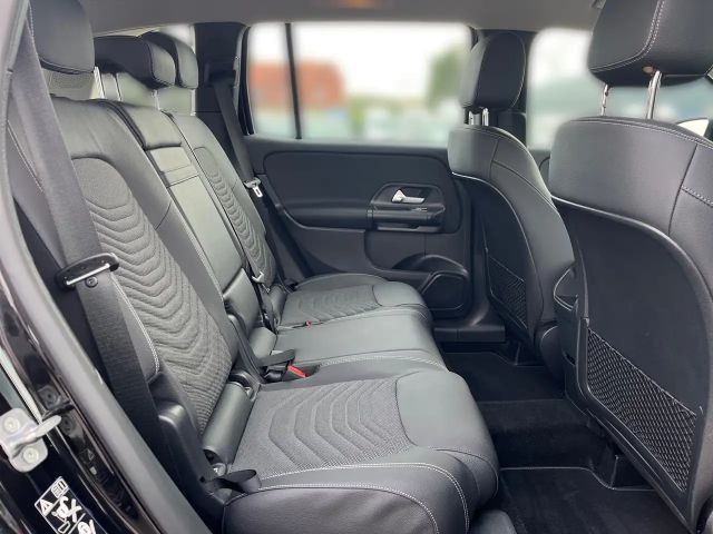Mercedes-Benz GLB 200 4MATIC GLB 200 d Style