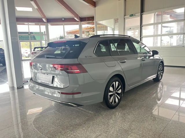 Volkswagen Golf 1.5 TSI Variant