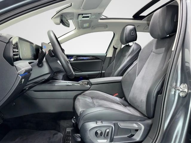 Volkswagen Passat 1.5 eTSI DSG Variant