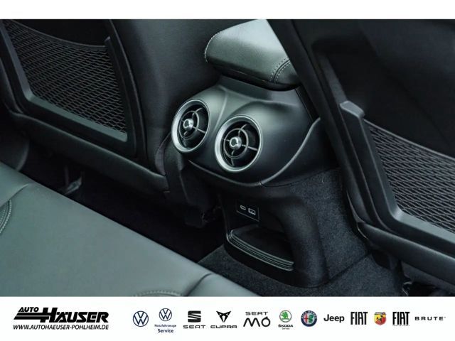 Alfa Romeo Stelvio AT8 Q4 Veloce