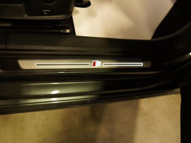 Audi A4 35 TDI Avant S-Line S-Tronic