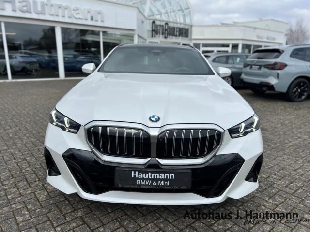 BMW 520 520d M-Sport Touring