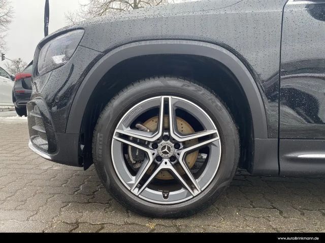 Mercedes-Benz GLB 200 AMG Line