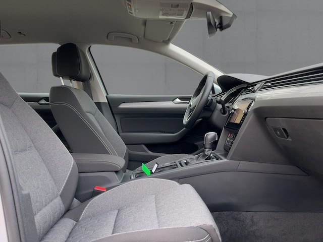 Volkswagen Passat 2.0 TDI Business DSG Variant