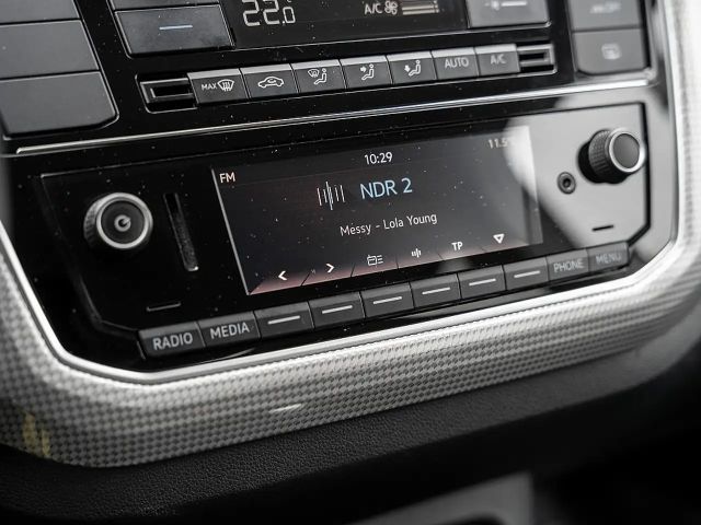 Volkswagen e-up! Plus Style