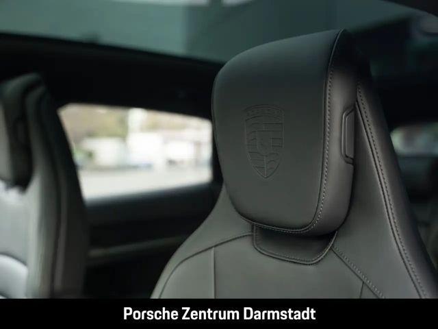 Porsche Taycan 4S Cross Turismo