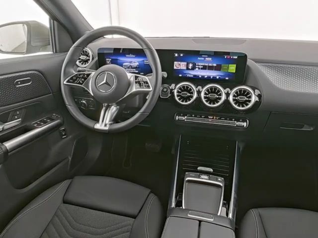 Mercedes-Benz EQA 350 4MATIC Advanced