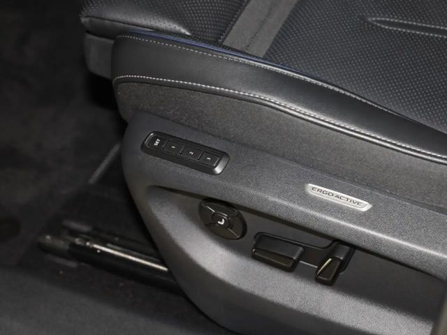 Volkswagen Tiguan DSG R-Line Style