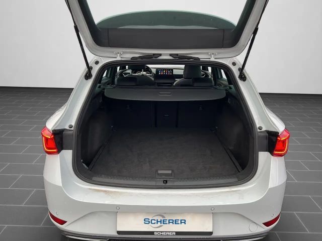 Seat Leon 1.5 eTSI DSG FR-lijn Sportstourer