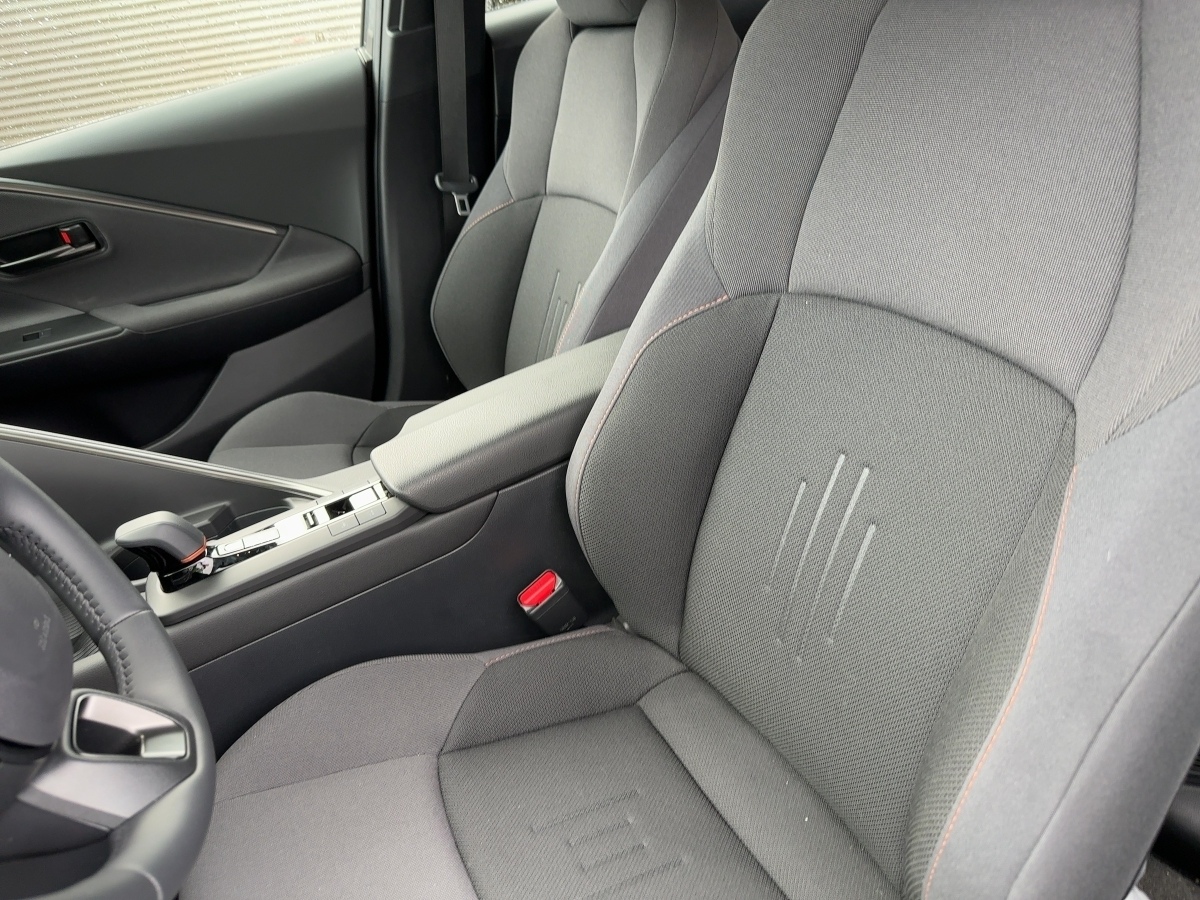 Toyota C-HR 5-deurs Technik