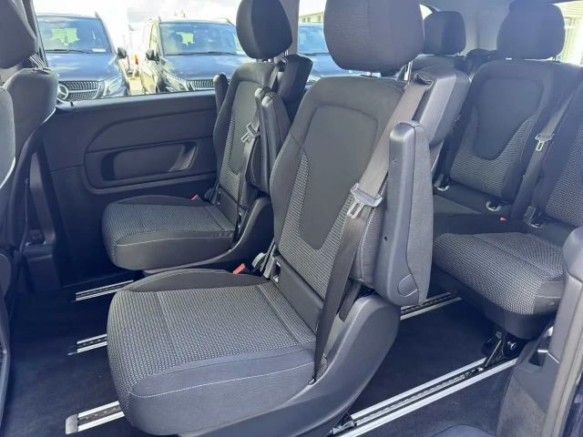 Mercedes-Benz V 300 V 300 d