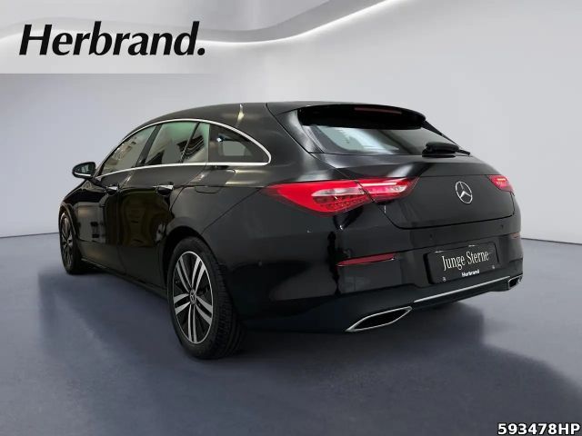 Mercedes-Benz CLA 180 CLA 180 d Progressive