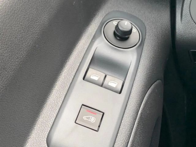 Opel Combo XL Edition/AHK