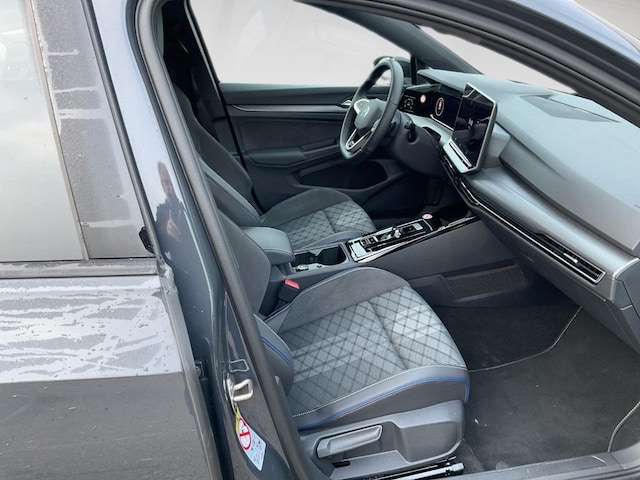 Volkswagen Golf 2.0 TDI DSG Golf VIII