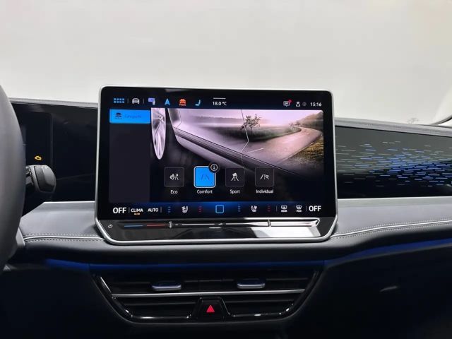 Volkswagen Passat 1.5 eTSI DSG Variant