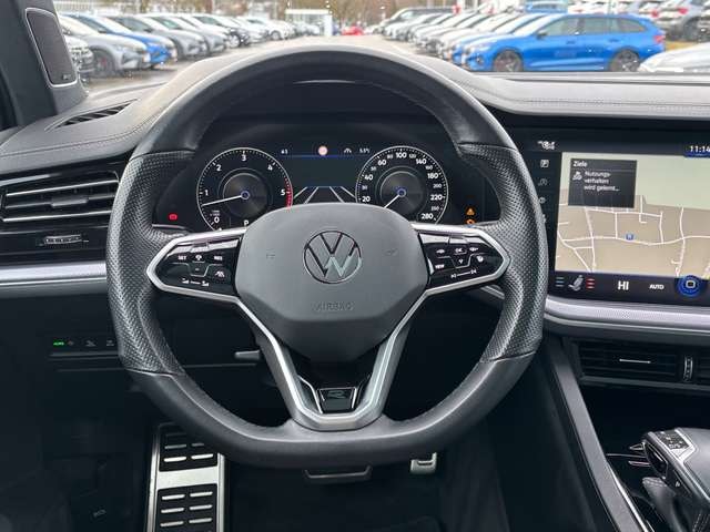 Volkswagen Touareg 4Motion R-Line