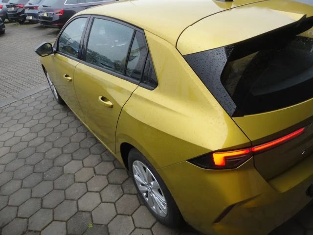 Opel Astra 1.2 Turbo Edition Turbo