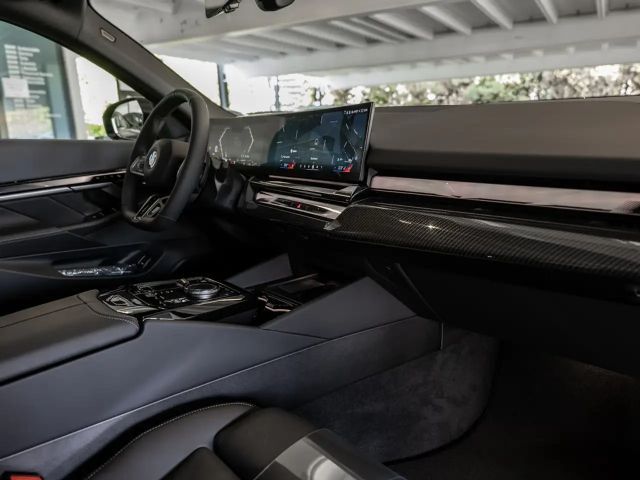 BMW 540 540d M-Sport Touring xDrive