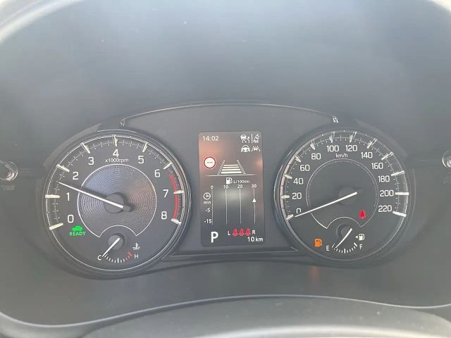 Suzuki S-Cross Hybrid