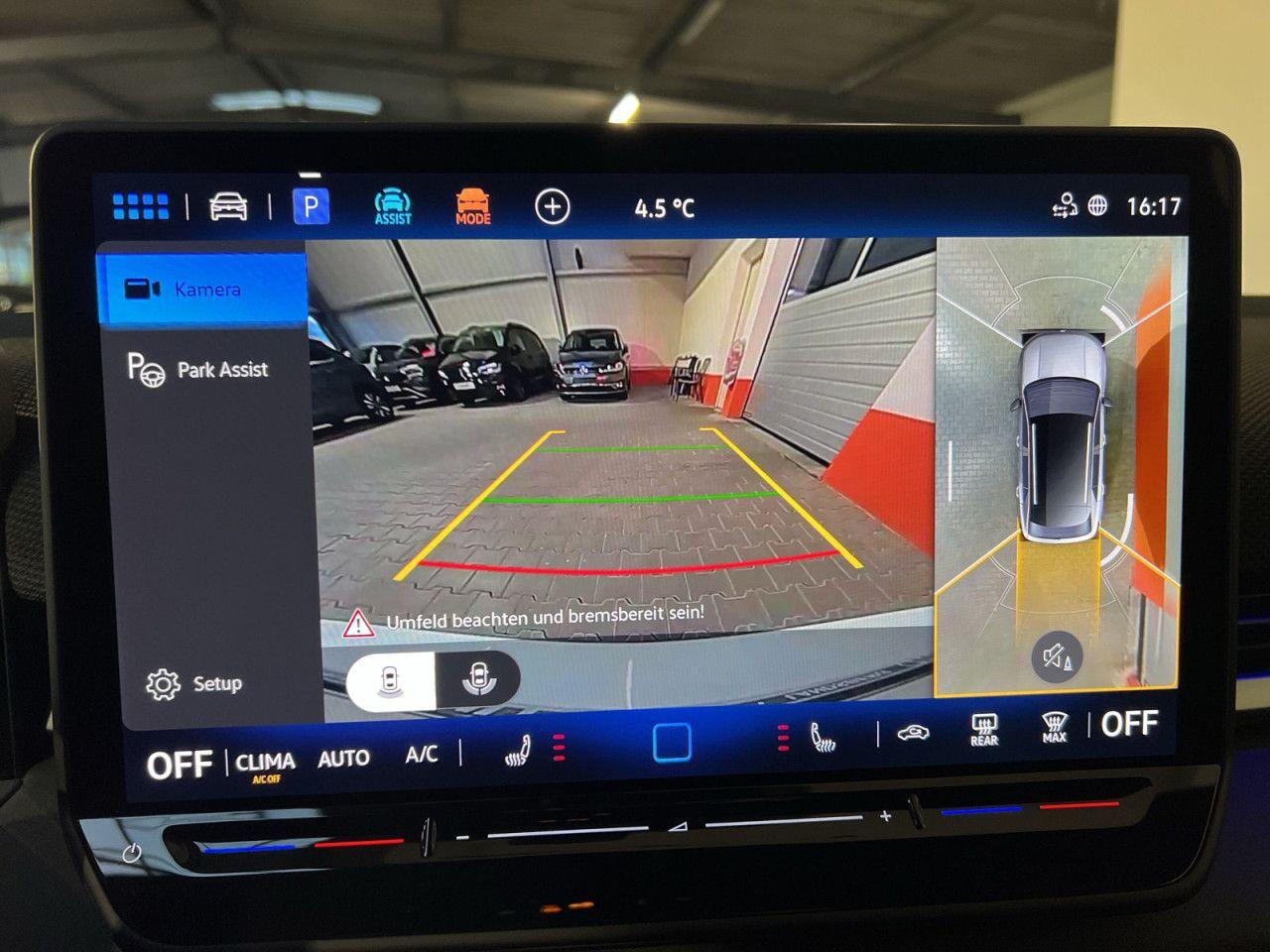 Volkswagen T-Roc 1.5 eTSI DSG IQ.Drive R-Line