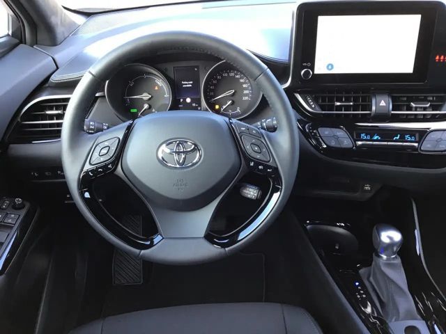 Toyota C-HR Hybride Team D