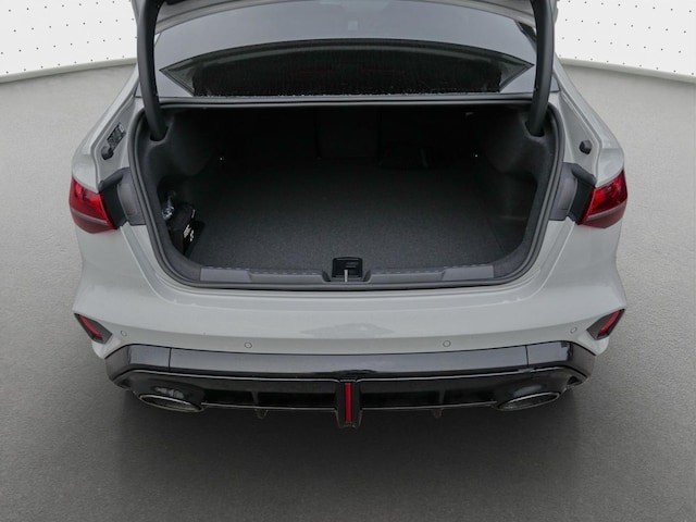 Audi RS3 Quattro S-Tronic Sedan