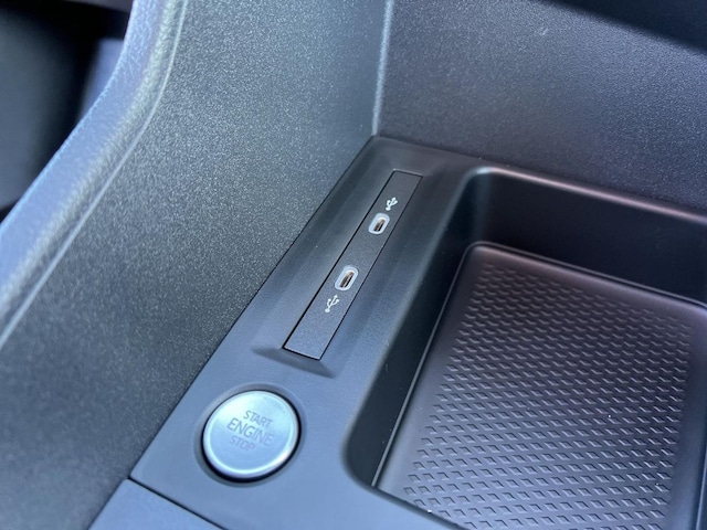 Volkswagen Caddy 1.5 TSI