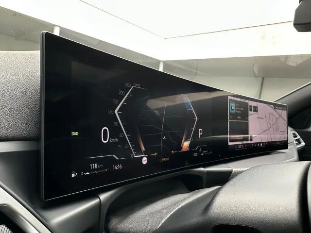 BMW 320 320d M-Sport Touring