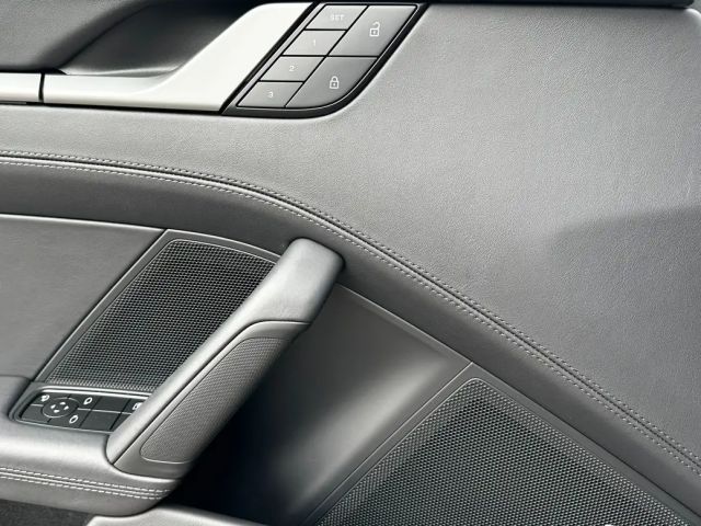 Porsche 992 4 Cabrio Targa