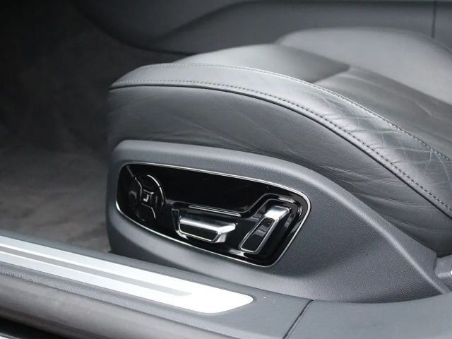 Audi A8 60 TFSI Hybride Quattro