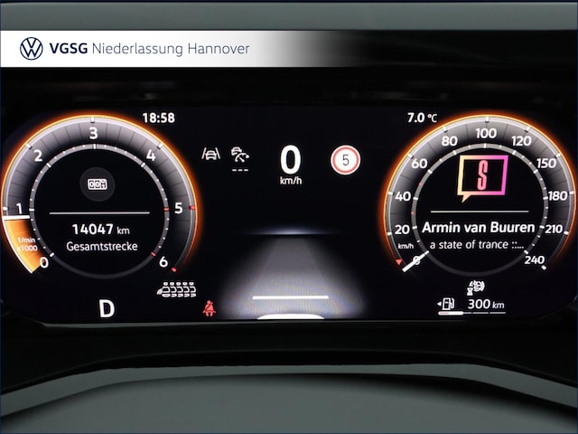 Volkswagen Multivan IQ.Drive Lang Life