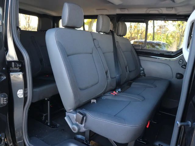 Nissan Primastar L2H1 Tekna dCi 170