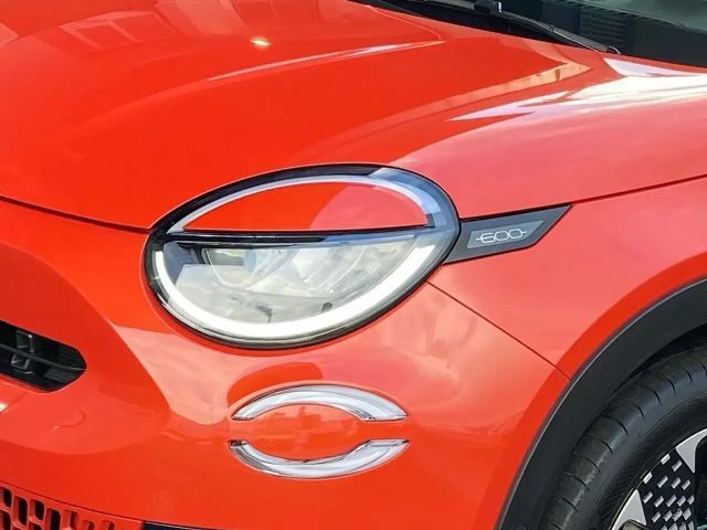 Fiat 600e La Prima