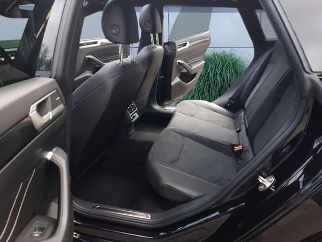 Volkswagen Arteon R-Line