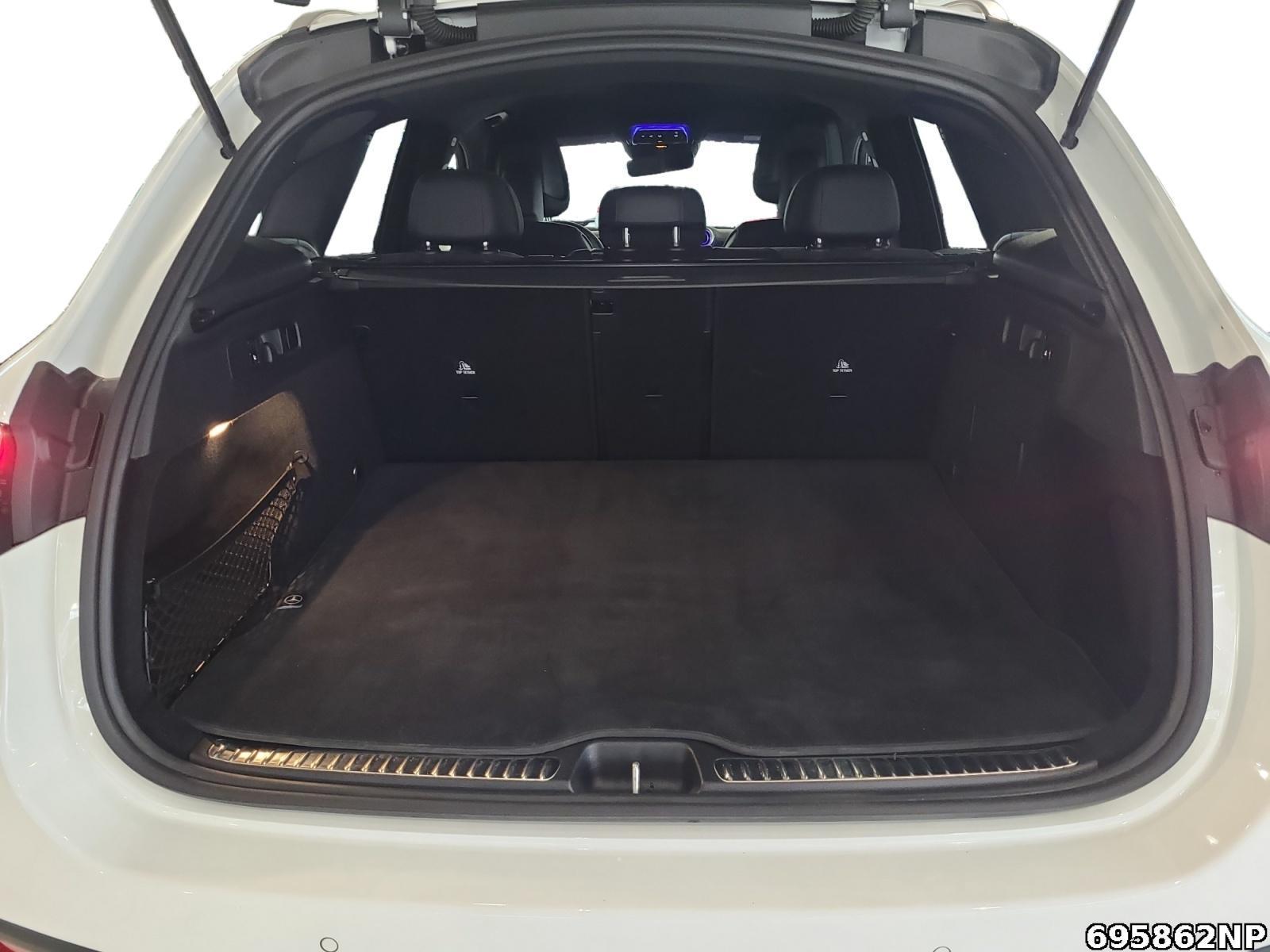 Mercedes-Benz GLC 300 4MATIC AMG Line GLC 300 d