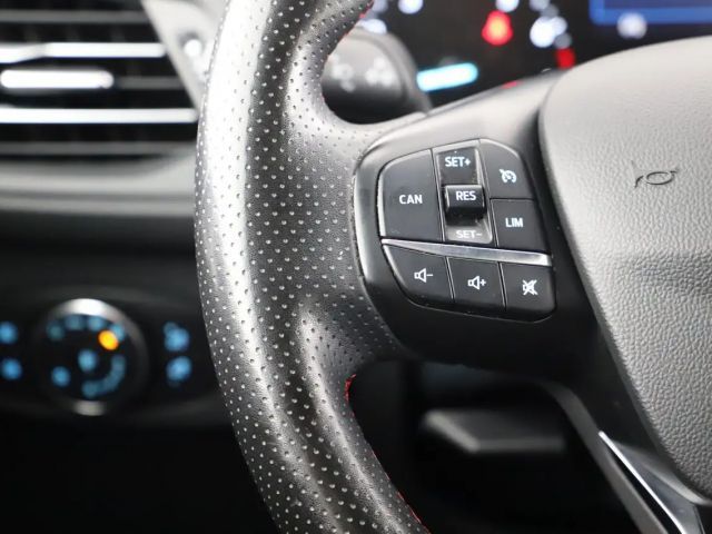 Ford Focus EcoBoost ST Line