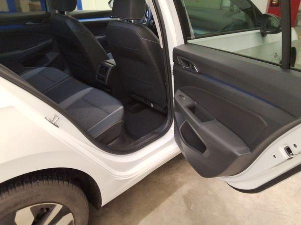 Volkswagen Golf 1.5 TSI