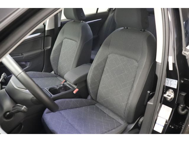 Volkswagen Golf 1.5 TSI Golf VIII Life Pro