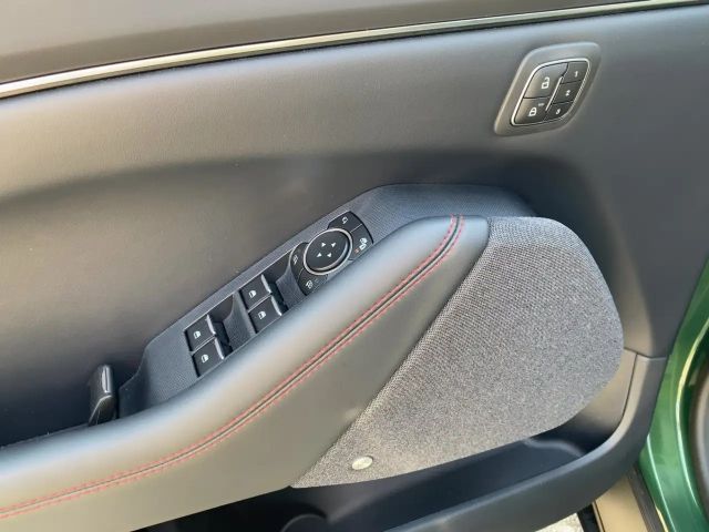 Ford Mustang Mach-E Premium RWD